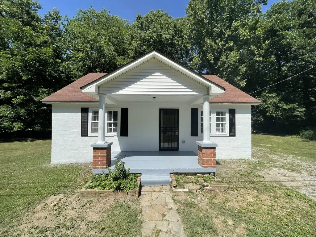 5007 Drakes Branch Road Nashville TN 37218