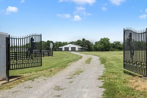 9520A Dyer Road Rockvale TN 37153