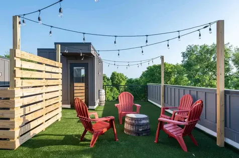 738 Douglas Avenue Nashville TN 37207