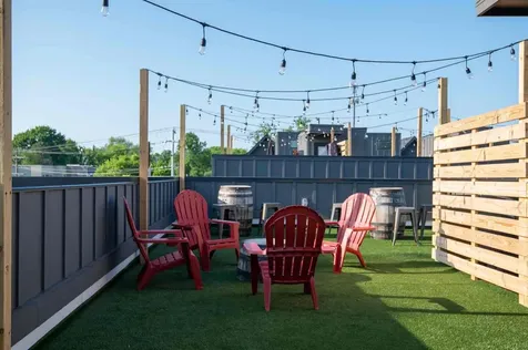 738 Douglas Avenue Nashville TN 37207