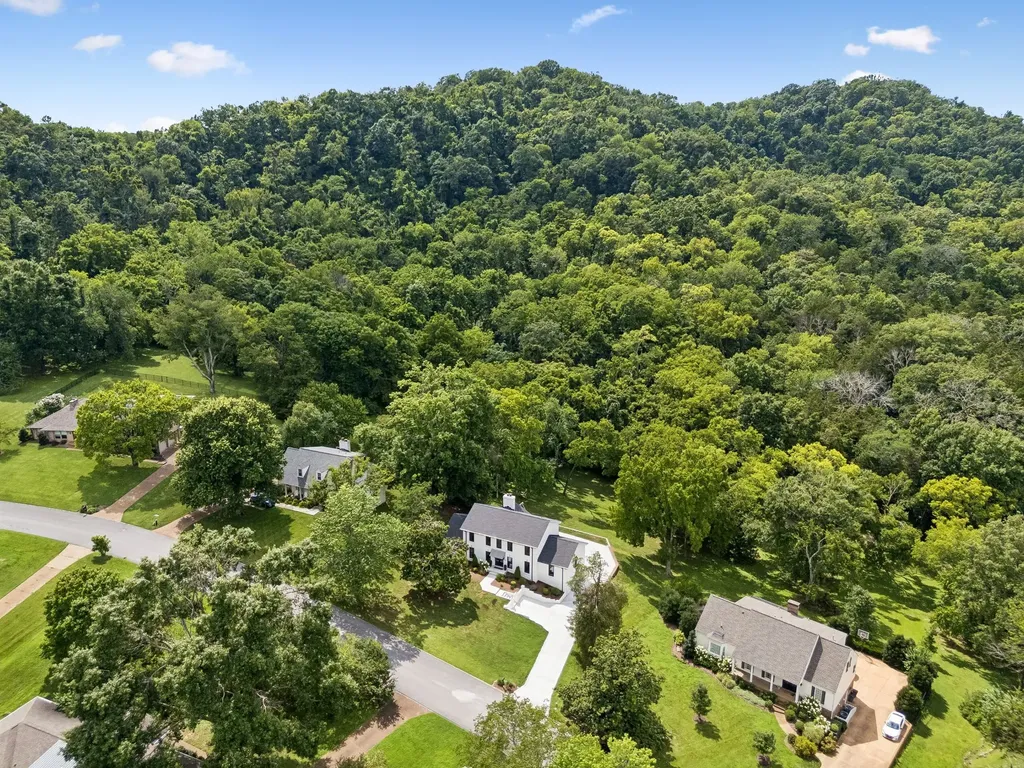 609 Hunters Lane Brentwood TN 37027