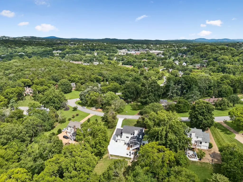 609 Hunters Lane Brentwood TN 37027