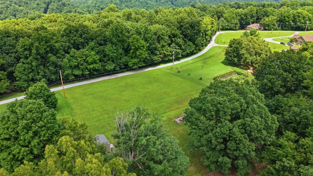 1060 Thornberry Trace Goodlettsville TN 37072