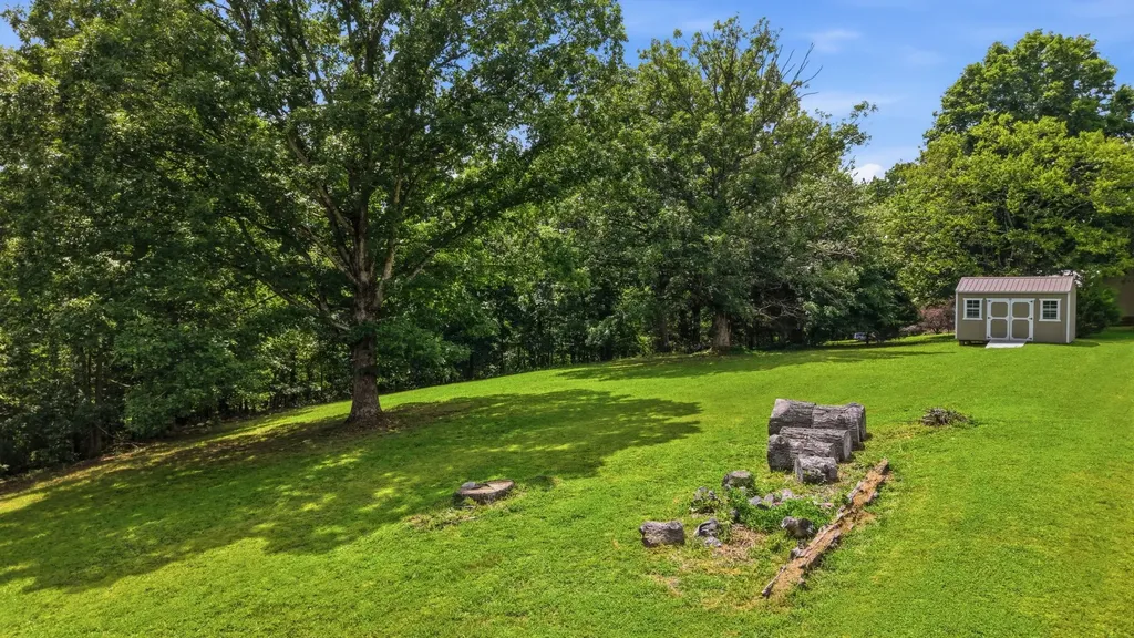 1060 Thornberry Trace Goodlettsville TN 37072