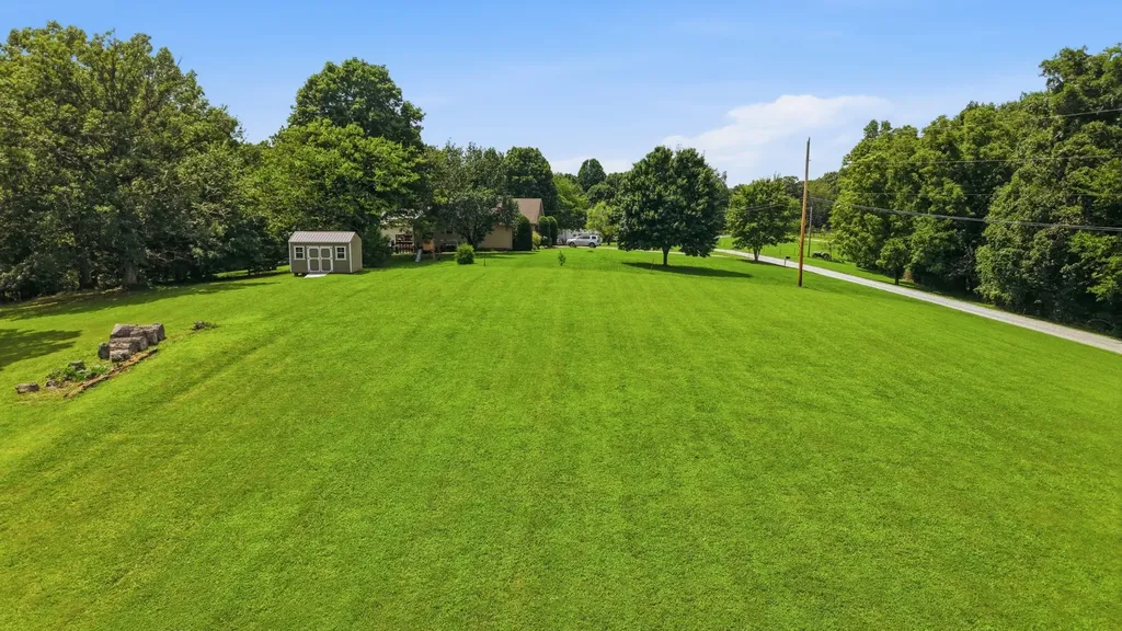 1060 Thornberry Trace Goodlettsville TN 37072