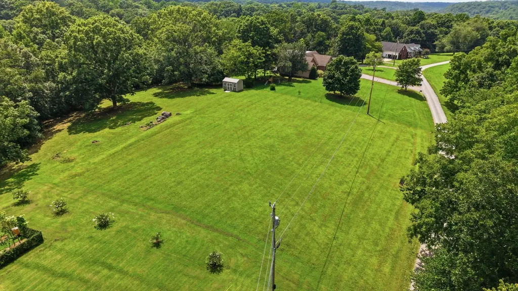 1060 Thornberry Trace Goodlettsville TN 37072
