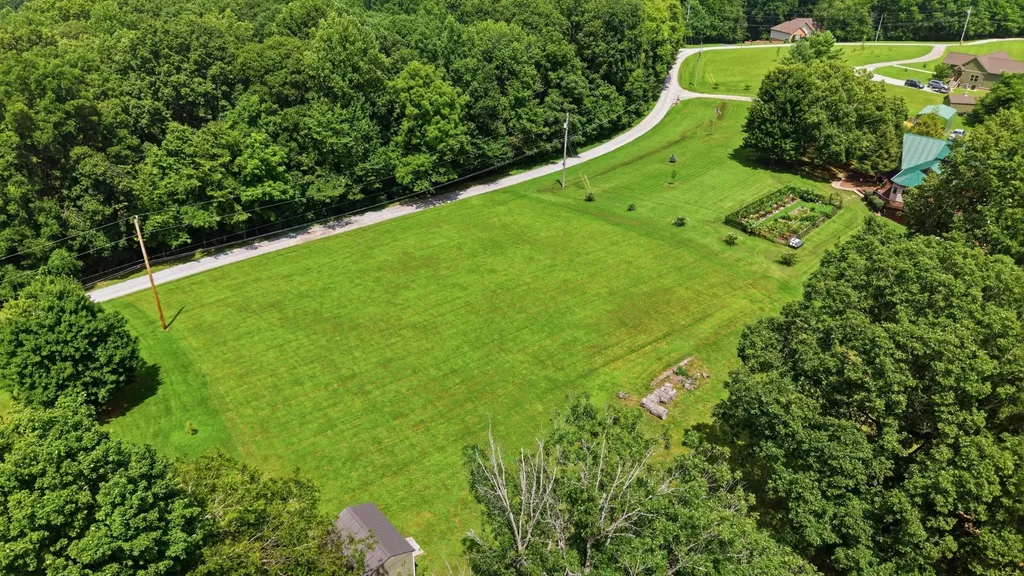 1060 Thornberry Trace Goodlettsville TN 37072