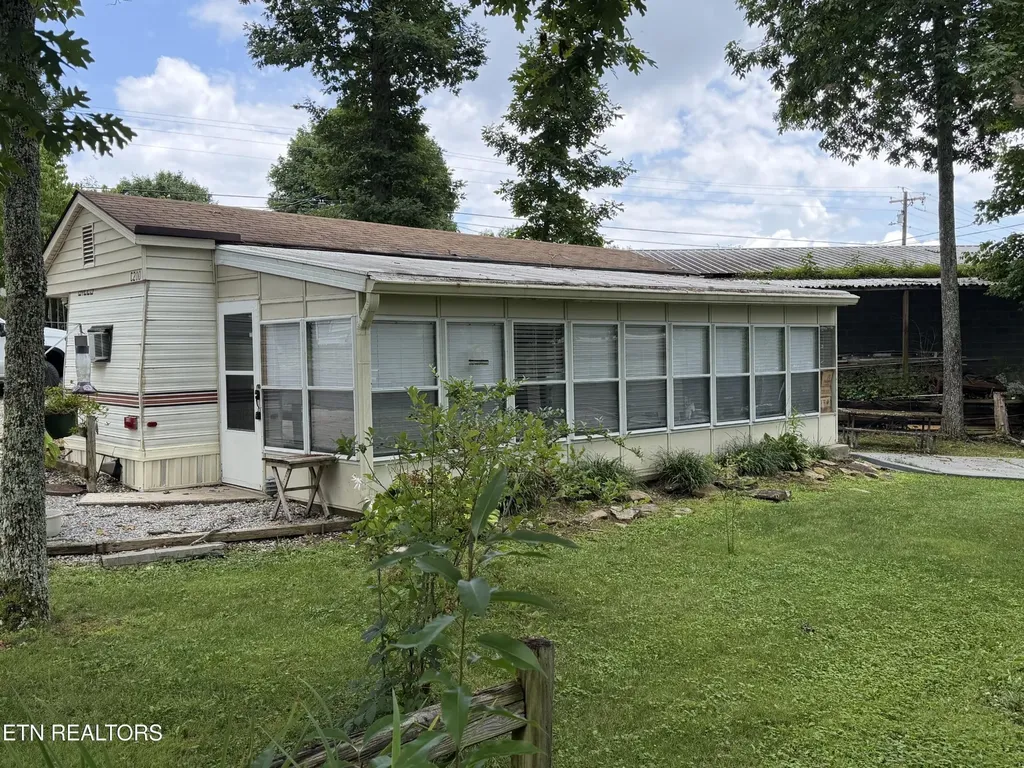 160 Apache Trail Crossville TN 38572