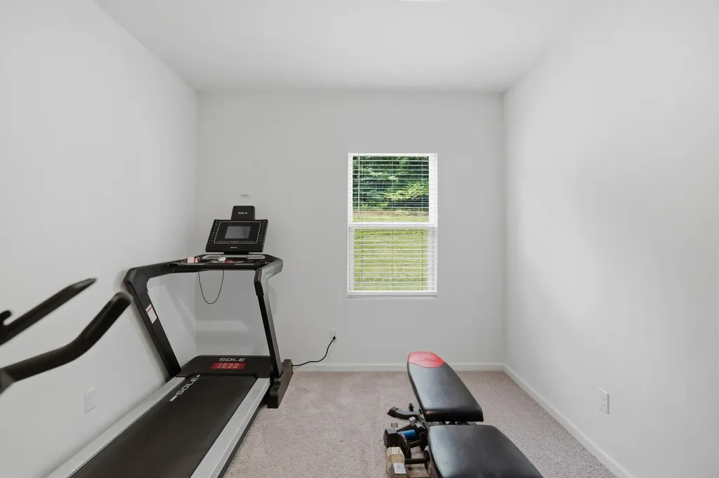 333 Brook Avenue White House TN 37188