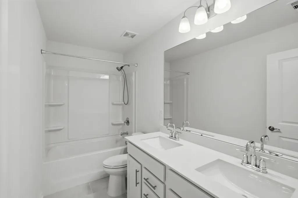 333 Brook Avenue White House TN 37188