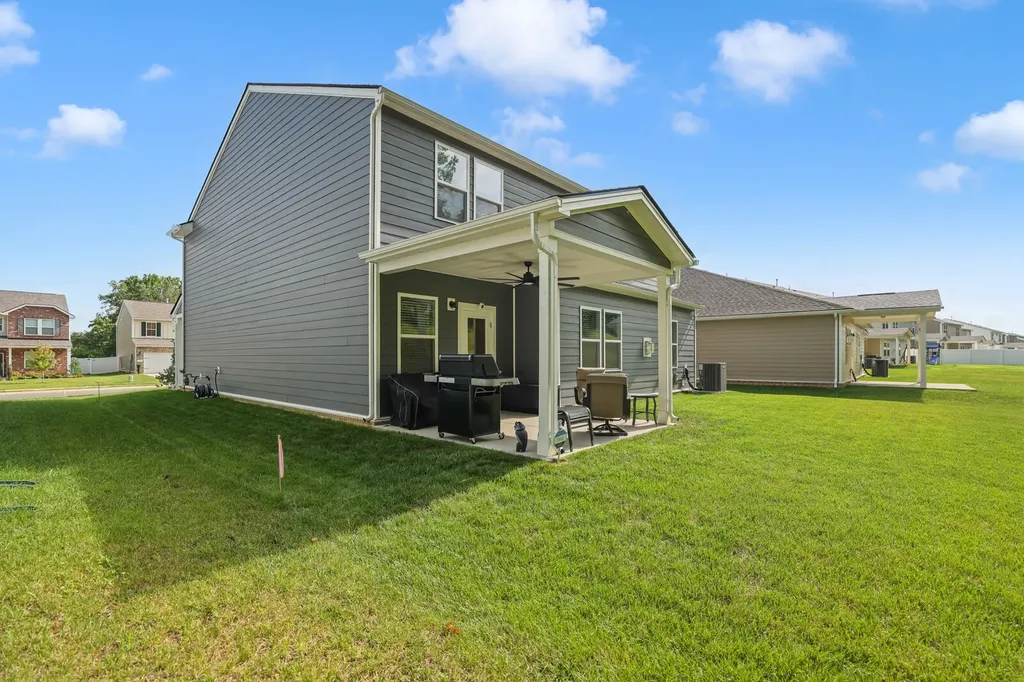 333 Brook Avenue White House TN 37188