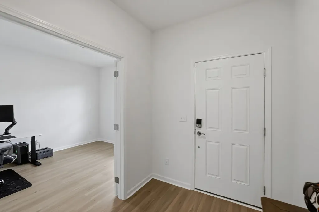 333 Brook Avenue White House TN 37188