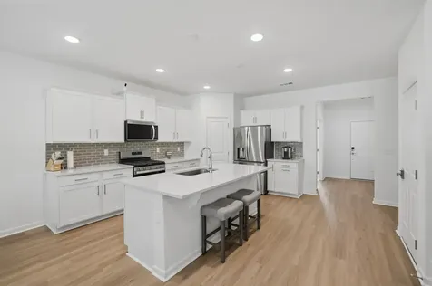333 Brook Avenue White House TN 37188