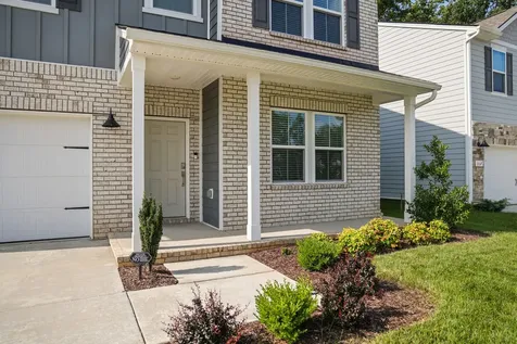 333 Brook Avenue White House TN 37188