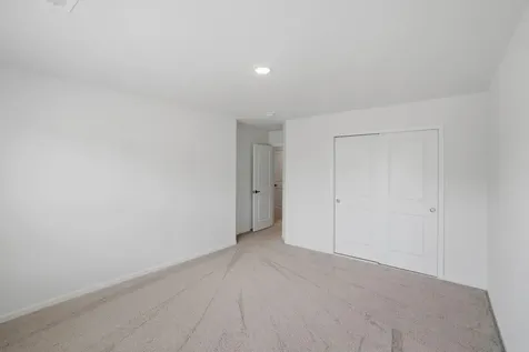 333 Brook Avenue White House TN 37188