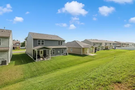333 Brook Avenue White House TN 37188