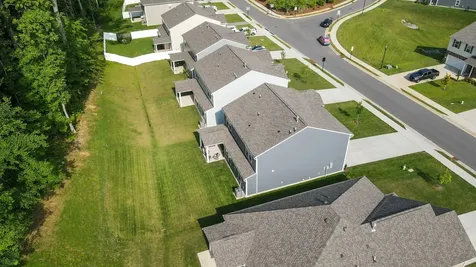 333 Brook Avenue White House TN 37188