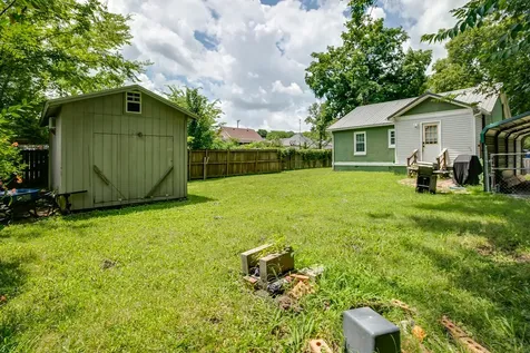 202 N Cherry Street Mount Pleasant TN 38474