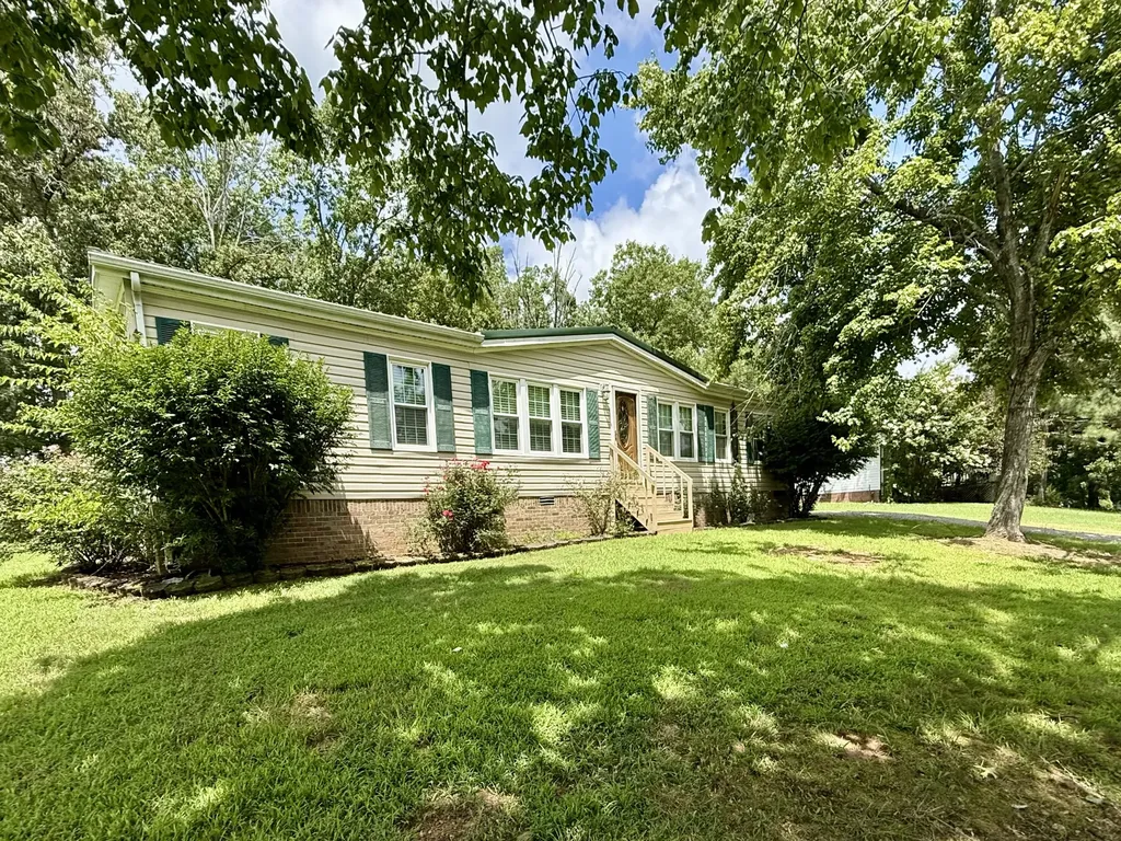 10019 Carlas Cove Lyles TN 37098