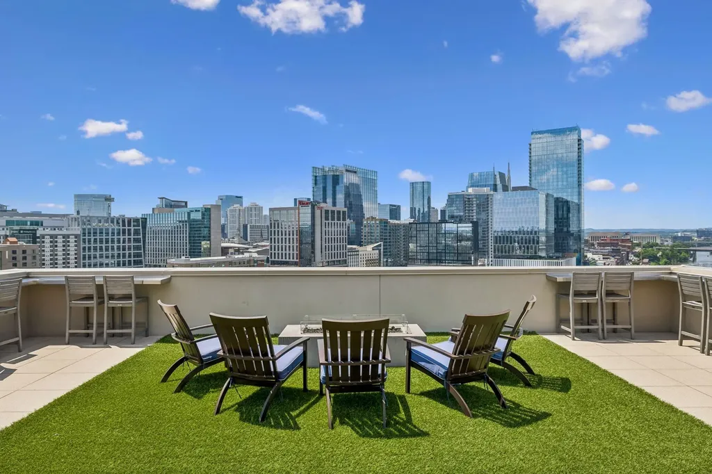 Nashville TN, 20 Rutledge Street, Unit 504