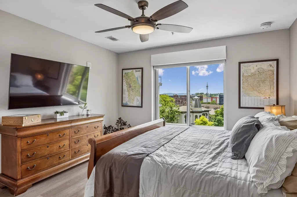 20 Rutledge Street Nashville TN 37210