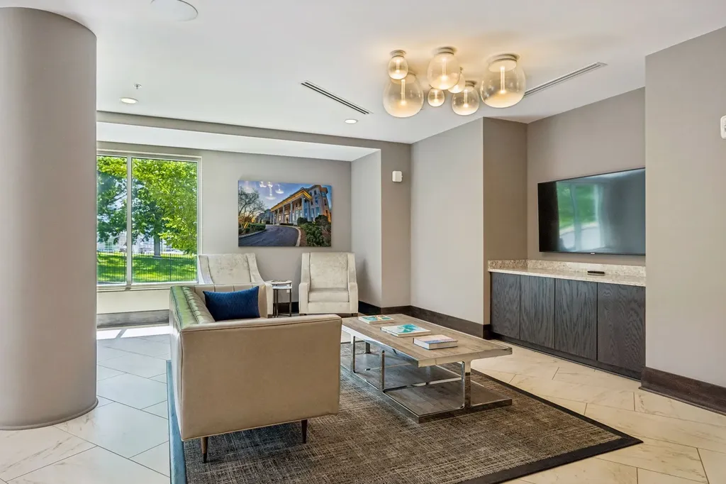 20 Rutledge Street Nashville TN 37210