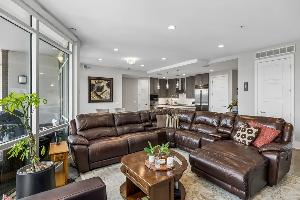 20 Rutledge Street Nashville TN 37210