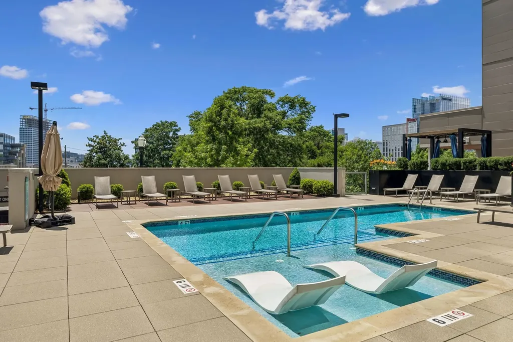 20 Rutledge Street Nashville TN 37210