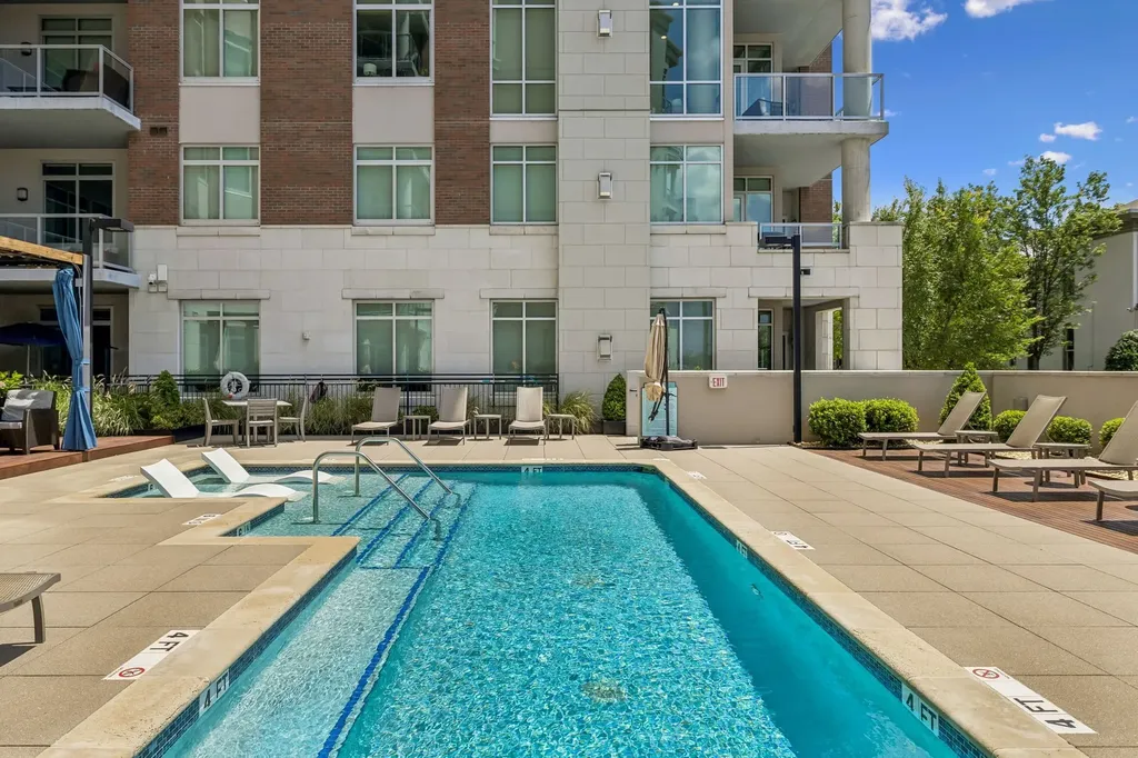 20 Rutledge Street Nashville TN 37210