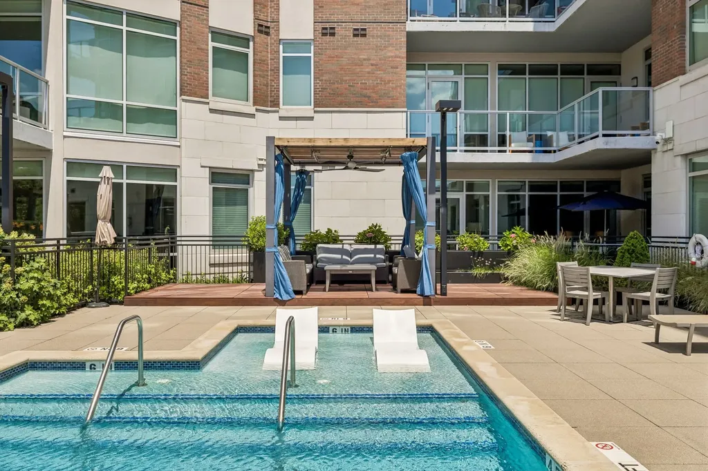 20 Rutledge Street Nashville TN 37210