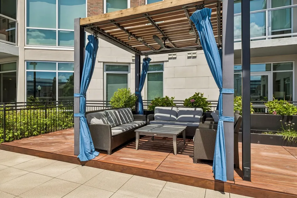 20 Rutledge Street Nashville TN 37210