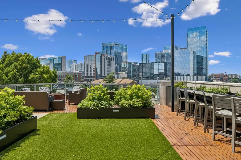 20 Rutledge Street Nashville TN 37210