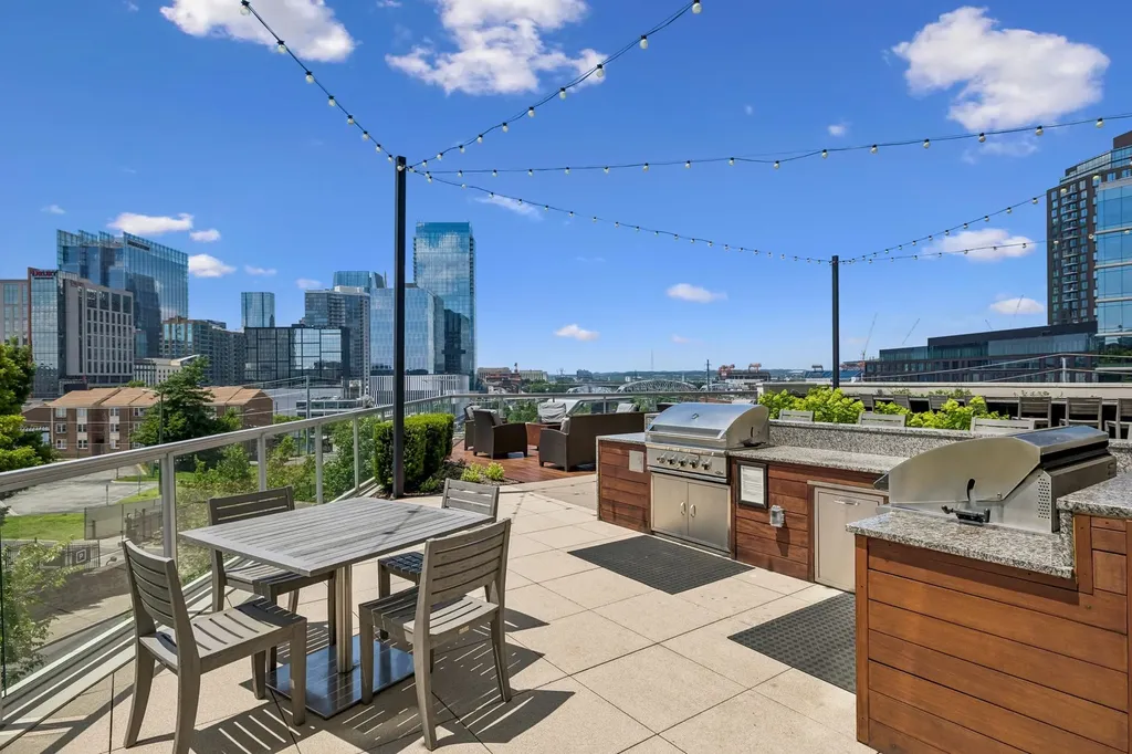 20 Rutledge Street Nashville TN 37210