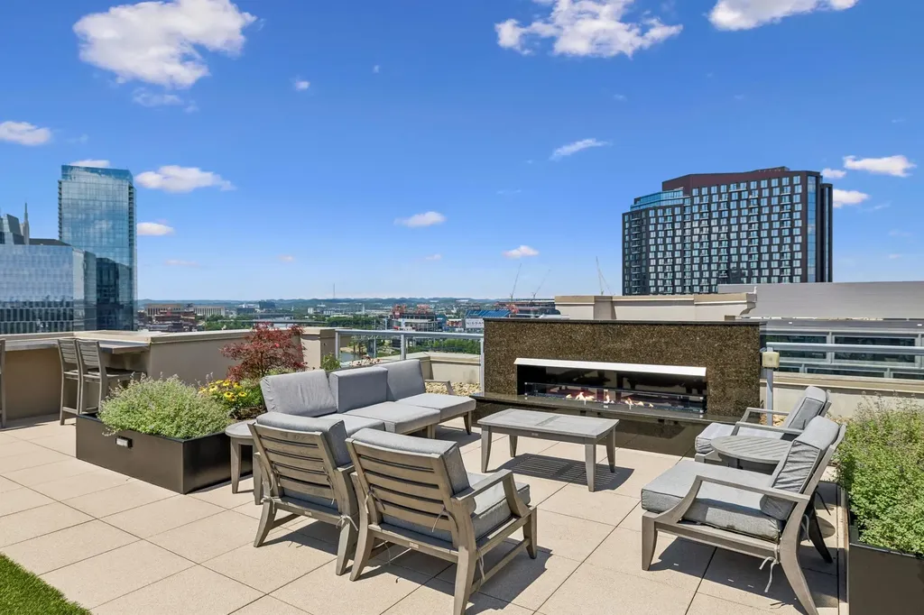 20 Rutledge Street Nashville TN 37210