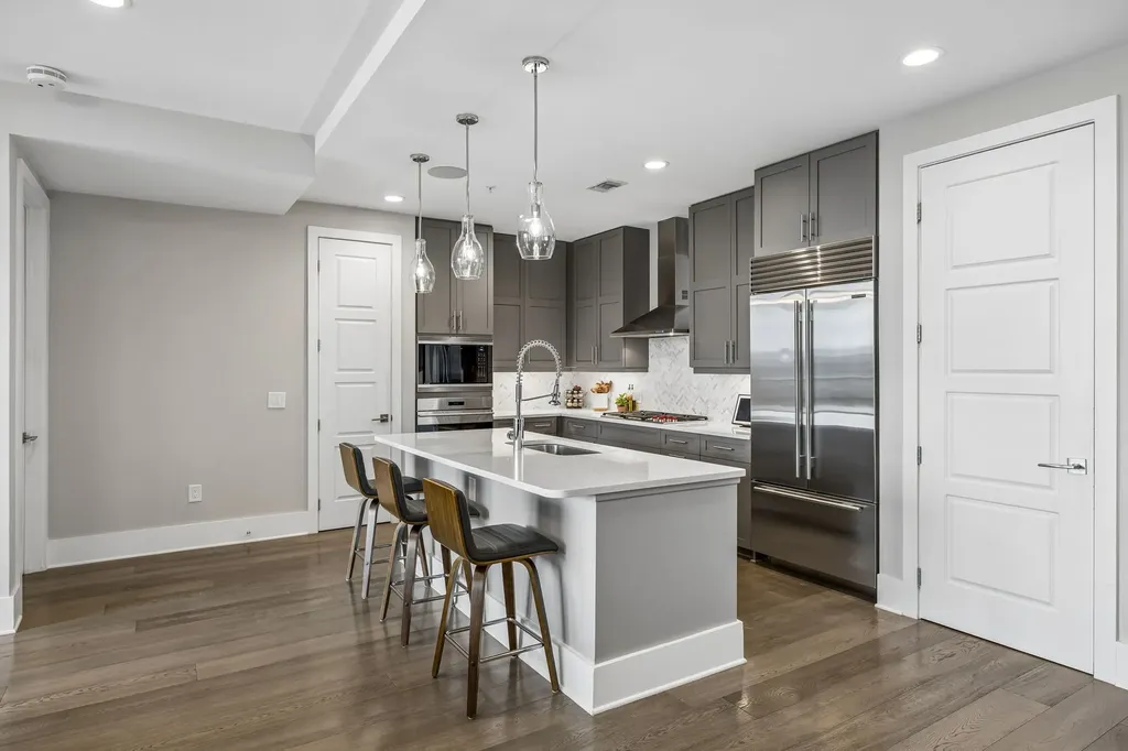 20 Rutledge Street Nashville TN 37210
