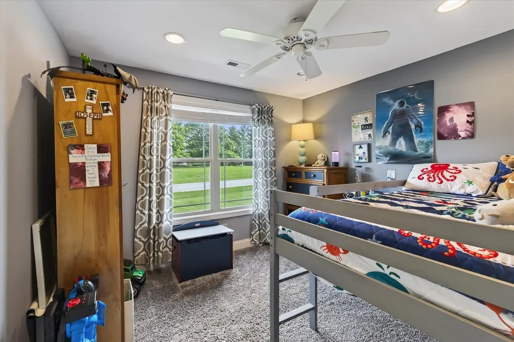 2380 Lock B Road, N Clarksville TN 37043