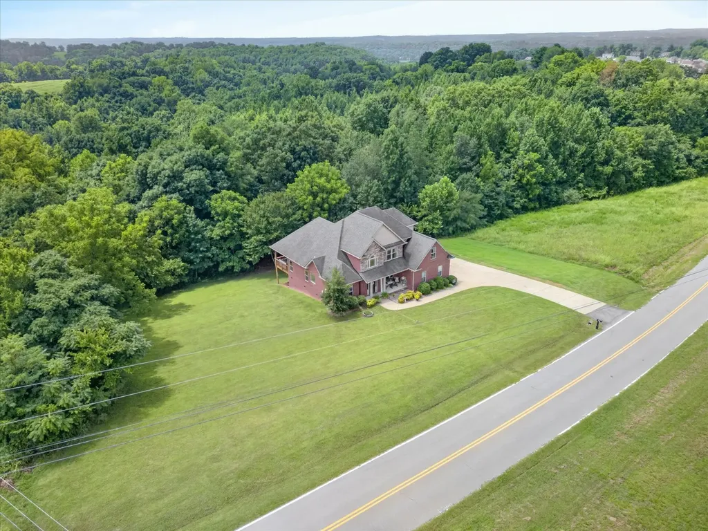2380 Lock B Road, N Clarksville TN 37043