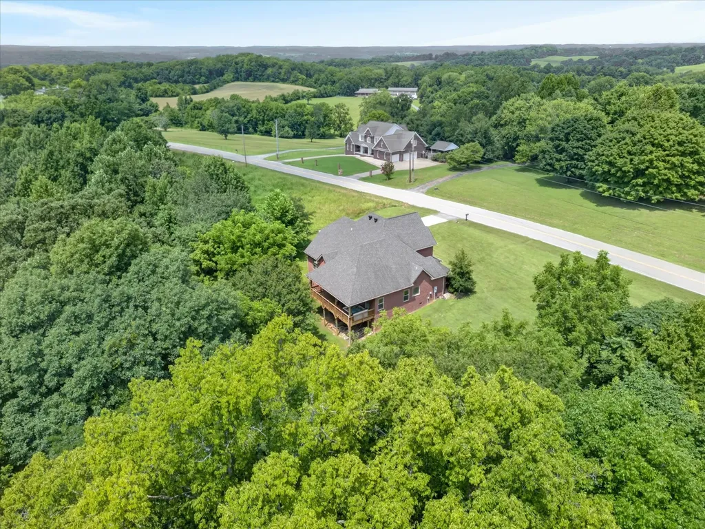 2380 Lock B Road, N Clarksville TN 37043