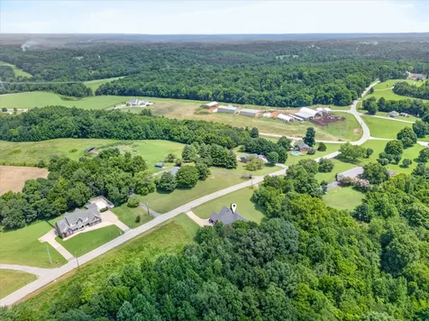 2380 Lock B Road, N Clarksville TN 37043
