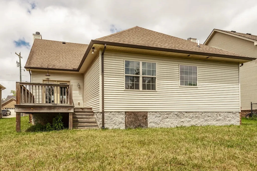 1040 Harper Dean Way Gallatin TN 37066