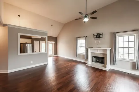 1040 Harper Dean Way Gallatin TN 37066