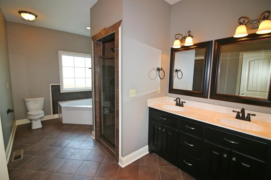 2279 Killington Drive Clarksville TN 37040