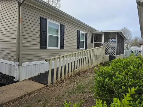 100 Indian Creek Drive Paris TN 38242
