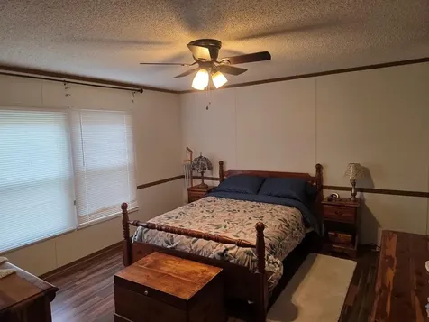 100 Indian Creek Drive Paris TN 38242