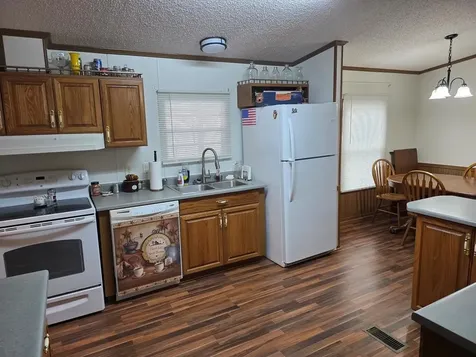 100 Indian Creek Drive Paris TN 38242