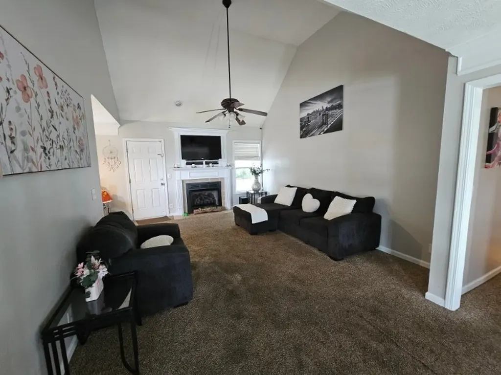 692 Winding Bluff Way Clarksville TN 37040