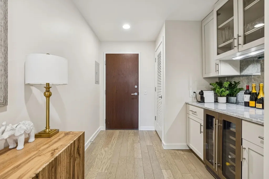 1212 Laurel Street Nashville TN 37203