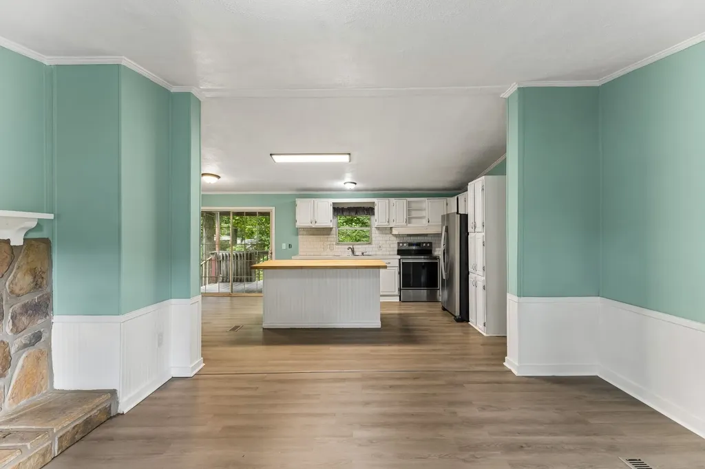 2145 Sowell Mill Pike Columbia TN 38401