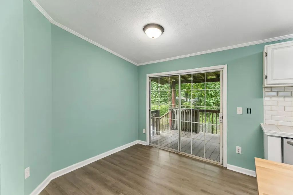 2145 Sowell Mill Pike Columbia TN 38401