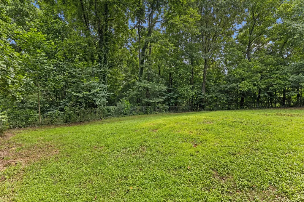2145 Sowell Mill Pike Columbia TN 38401